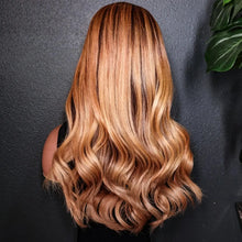 Load image into Gallery viewer, CB Hair Unit: Cassie 16"

